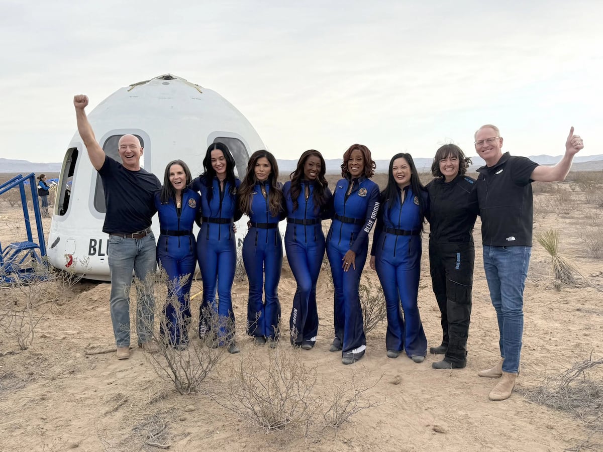 De Amy Schumer a Olivia Wilde, críticas en Hollywood al viaje espacial Blue Origin
