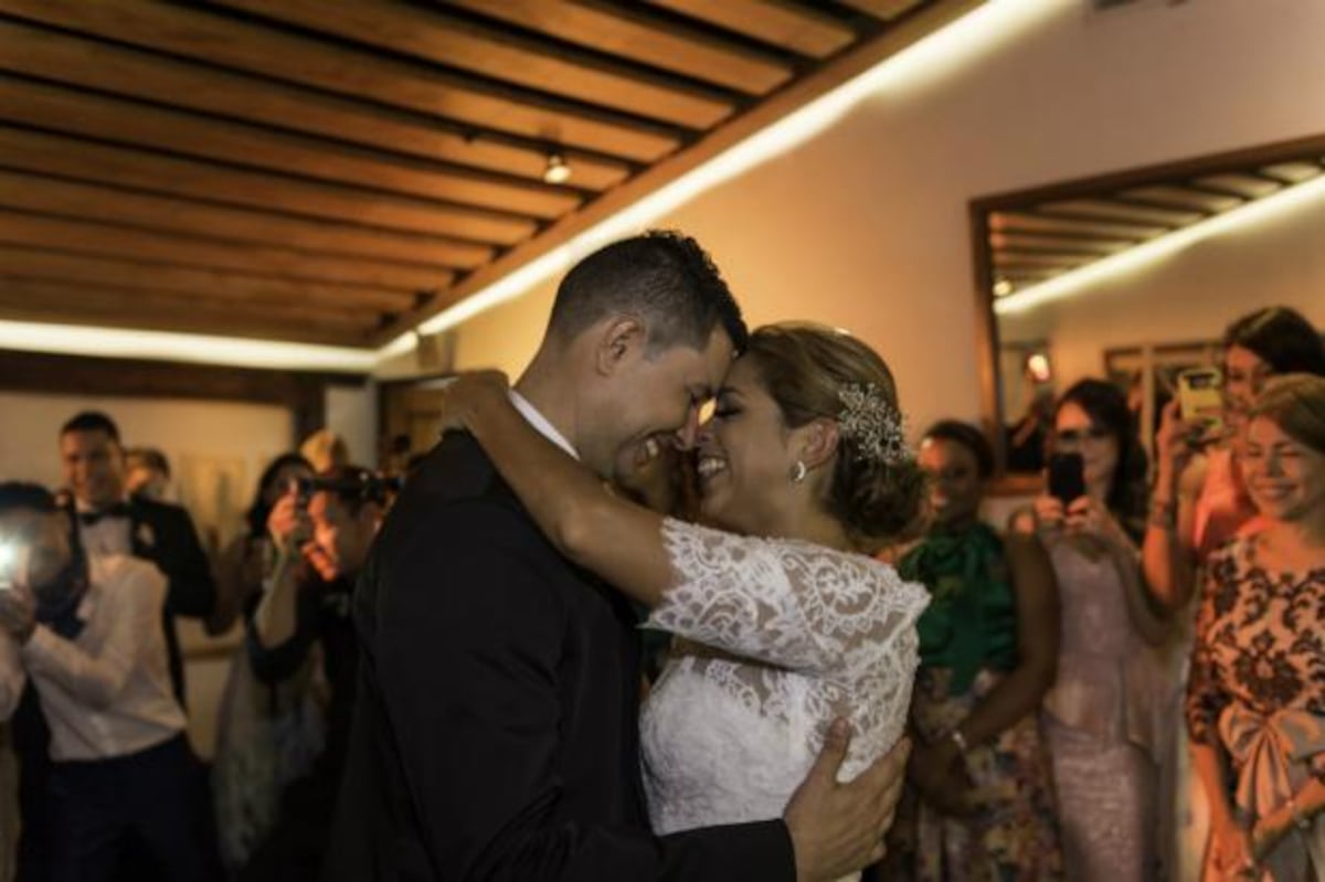 Fanny Cardoze y Miguel Merlo, el sí de una tarde de abril