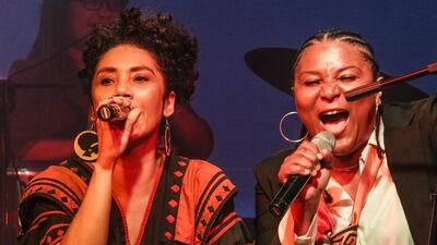 De 1930 a 2025: Afrodisíaco reinterpreta ‘Coge el pandero’, primer sencillo de su nuevo disco 