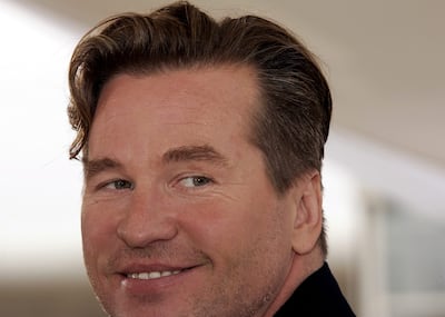 Fallece Val Kilmer, que dio vida a Jim Morrison, Batman y actuó en ‘Top Gun’ o ‘Tombstone’