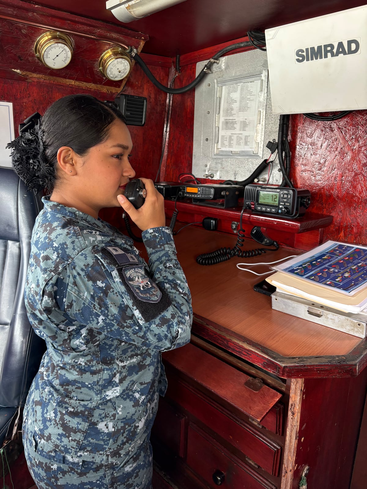 La doble misión de Ana: una madre joven y uniformada del Senan