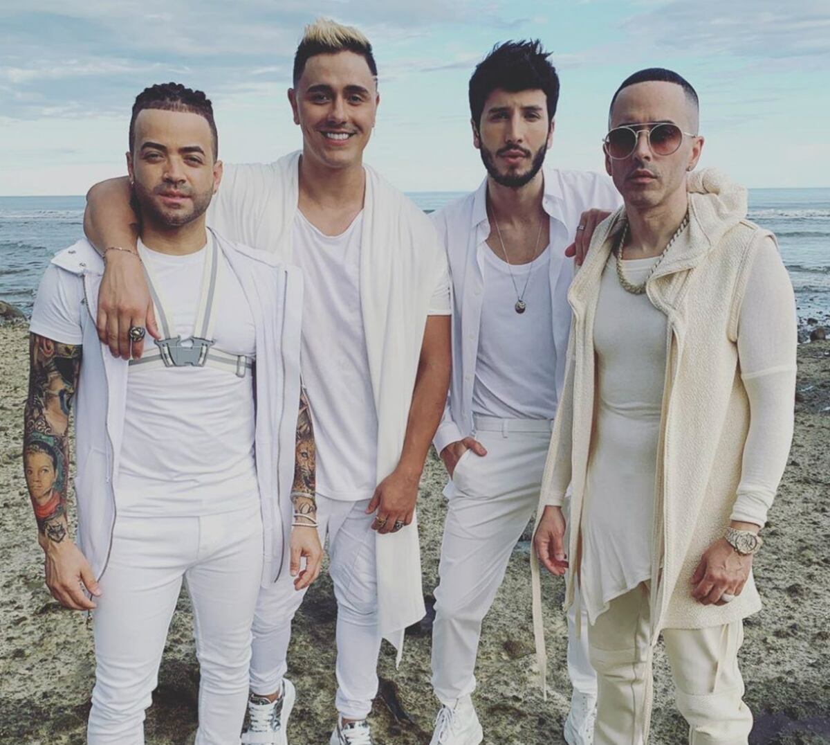 El video musical de Joey Montana, Nacho, Sebastián Yatra y Yandel en una playa en Panamá