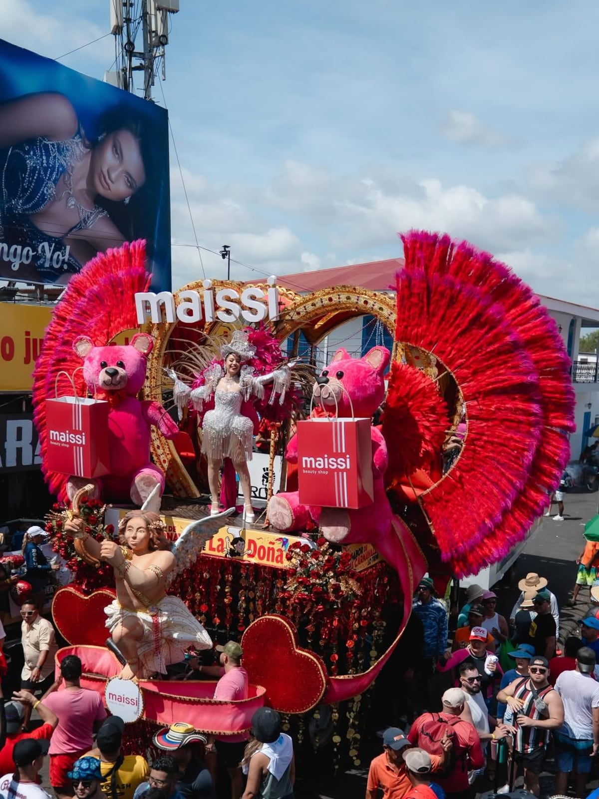 Sasha Nikyta y Jacky Guzmán, las reinas inesperadas de los culecos en Las Tablas
