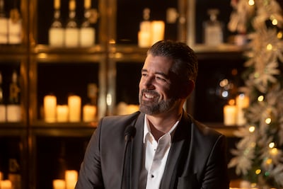 En un encuentro íntimo, el cantante panameño Ricardo Velásquez presenta su nuevo álbum de Navidad 