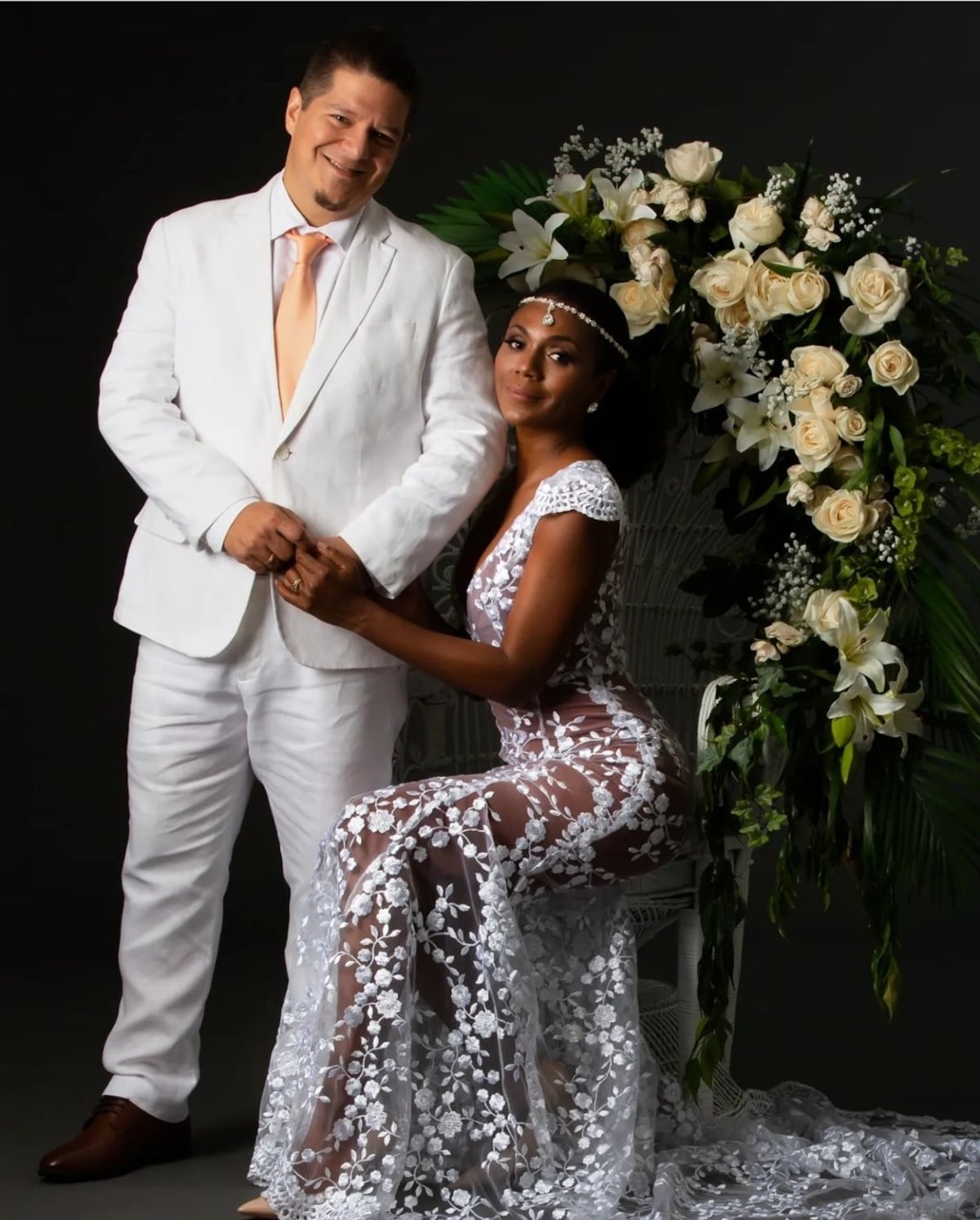 La artista panameña Miroslava Morales celebra su primer aniversario de boda