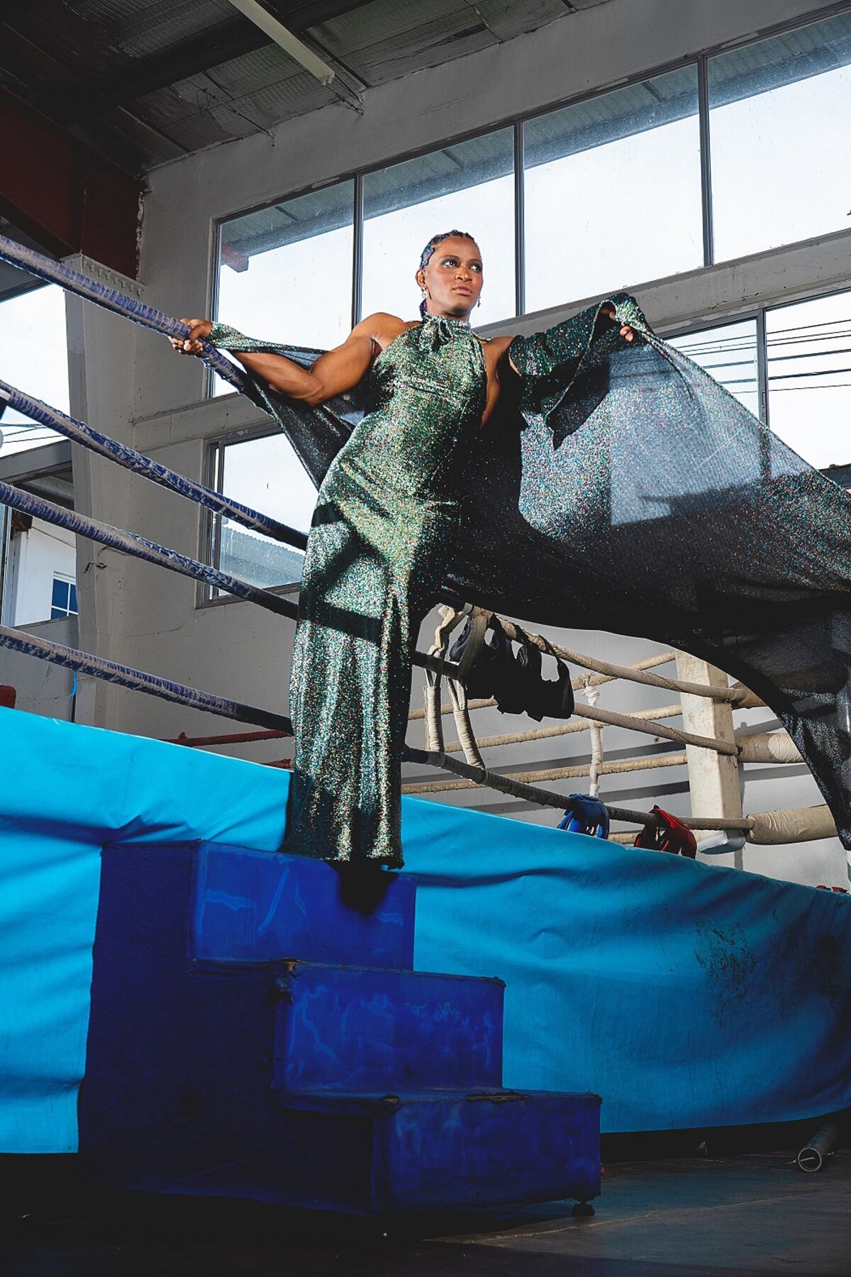 Atheyna Bylon, como una diosa