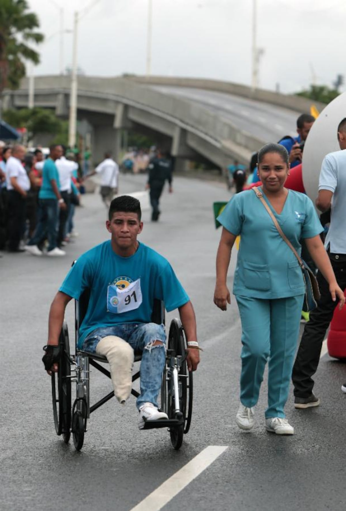 Carrera sobre sillas de ruedas 2017