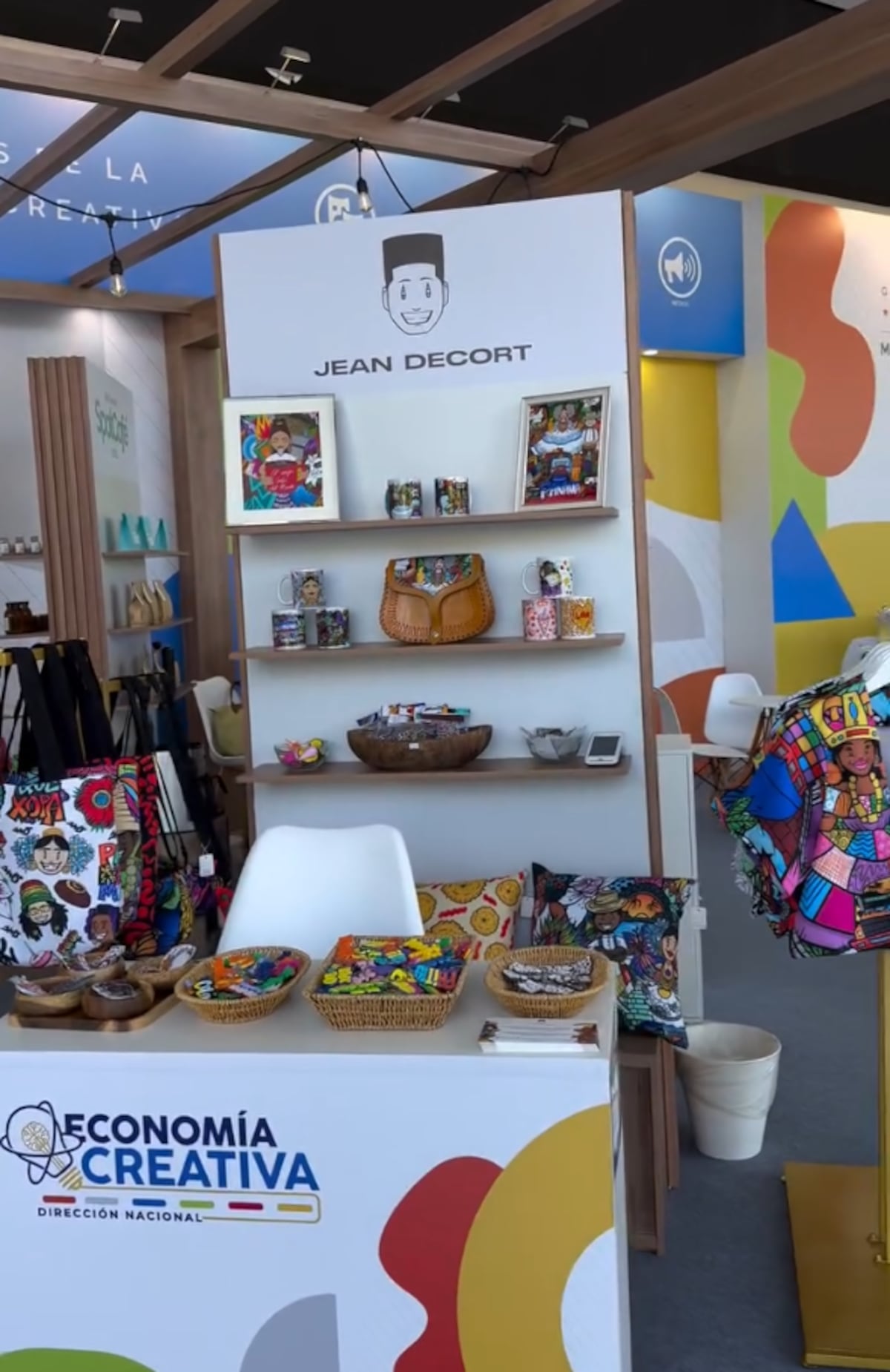 Jean Decort, diseñador colonense, participa en Expocomer 2026