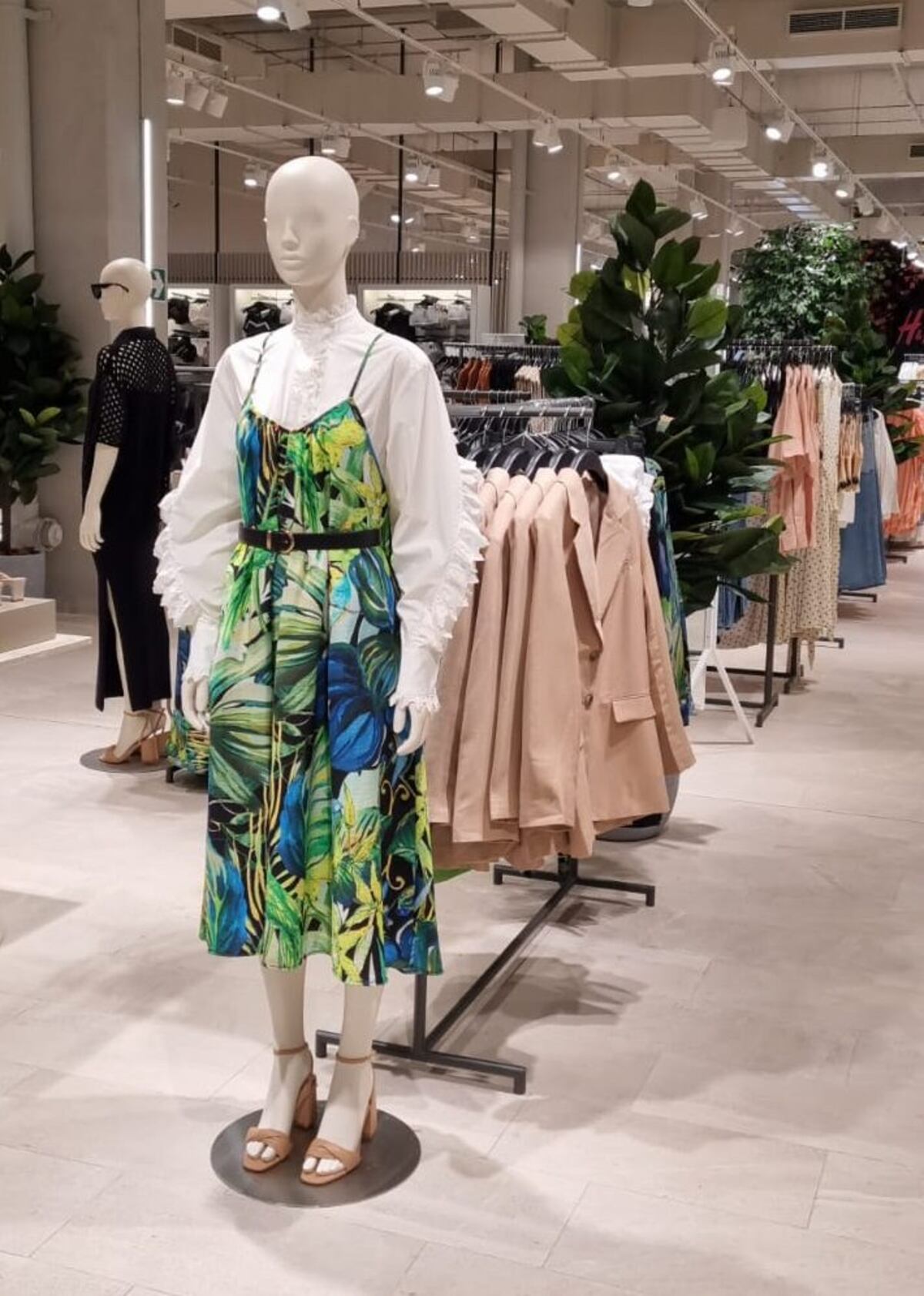 Así es la nueva tienda H&M en Panamá