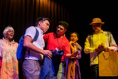 ‘Luna Escarlata’: la nueva obra de Edgar Soberón que mezcla memoria, drama y emociones