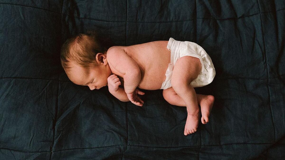 Lo que las primeras heces de un bebé revelan sobre el futuro de su salud