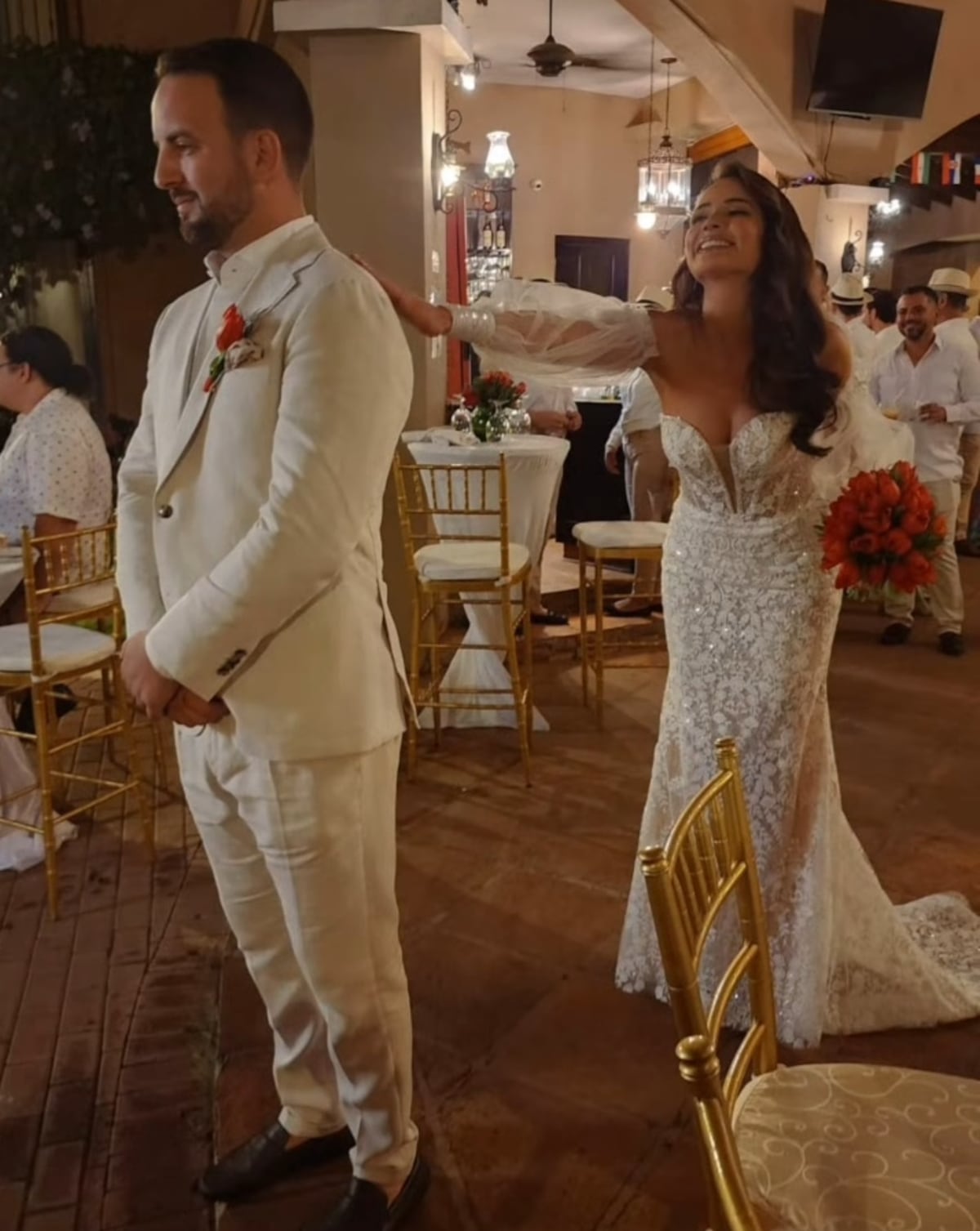 Sheldry Saez, Miss Panamá 2011, se casó por lo civil en su tierra Chitré