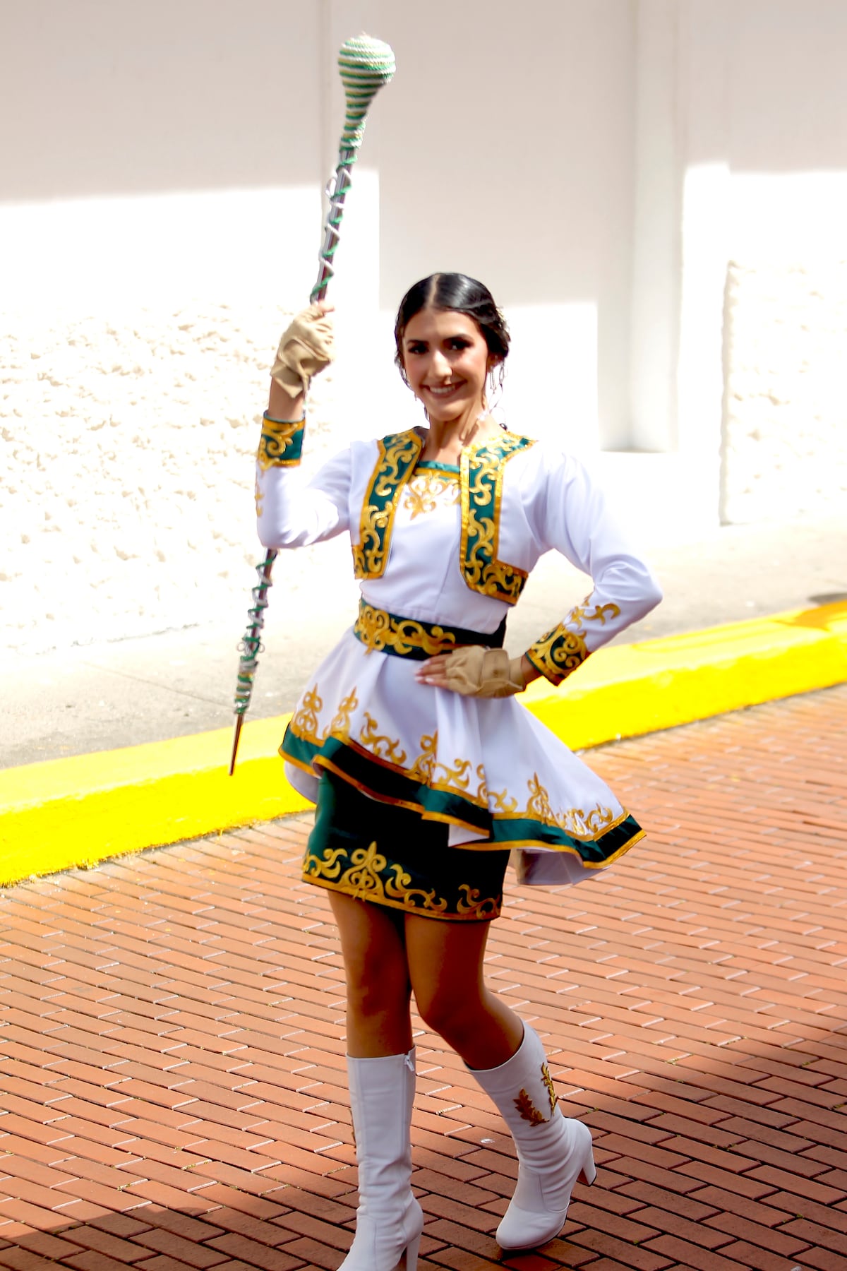 Tambor Mayor: liderazgo con estilo en los desfiles patrios