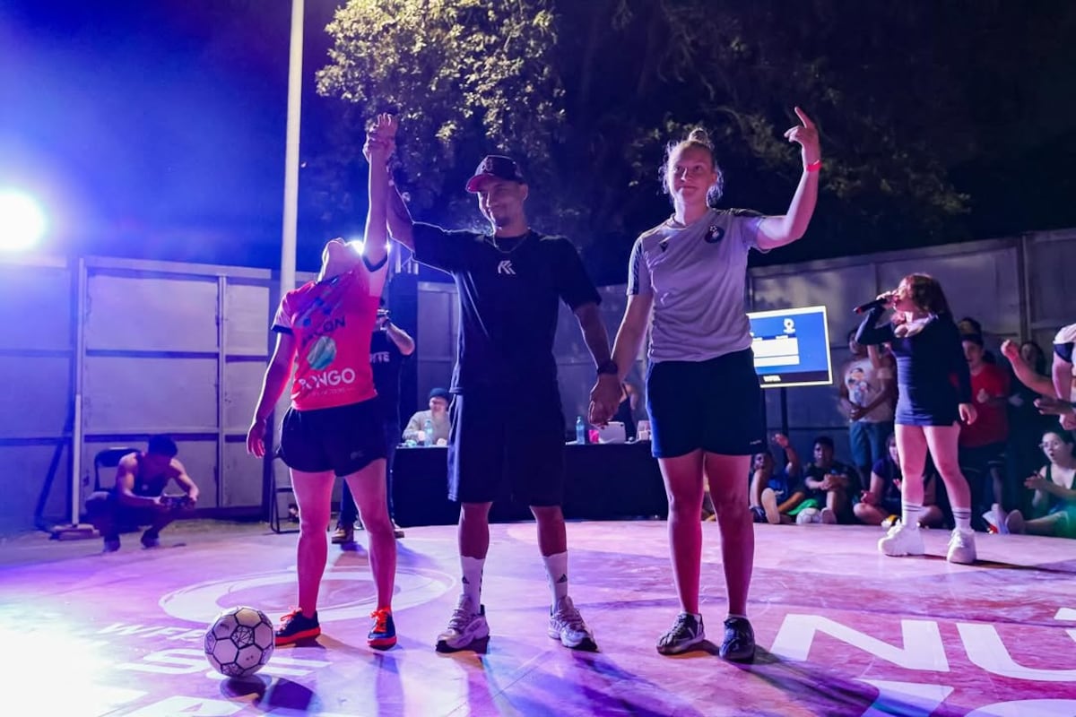 La panameña Karol Rojer gana el primer lugar en el Campeonato Norteamericano de Fútbol Freestyle