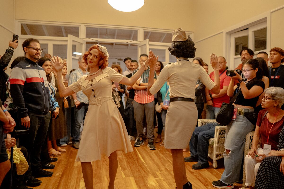 Tía Sam instruye y cuestiona el simbolismo de la Zona del Canal