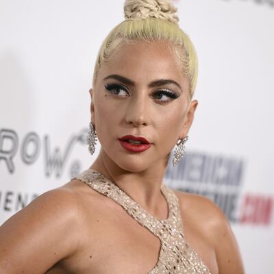 Lady Gaga y Christian Carino rompen compromiso
