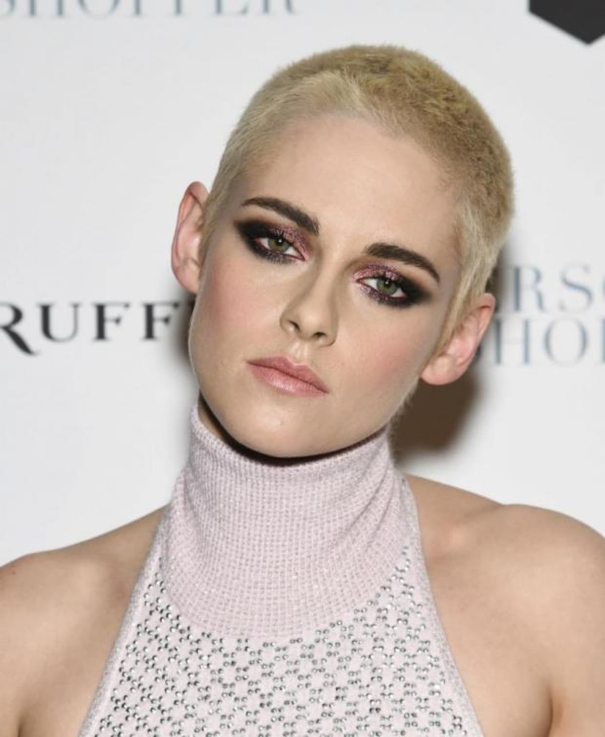 11 maquillajes de ojo con sombras coloridas