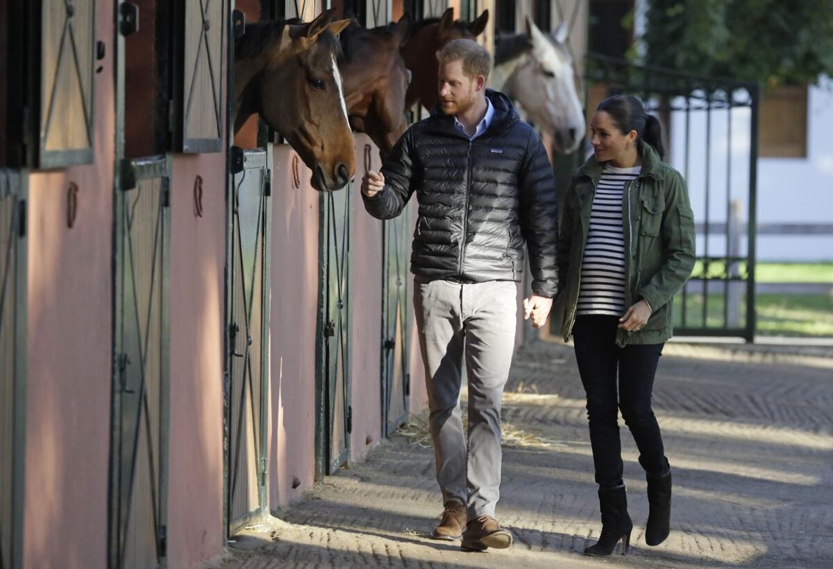 Los ‘looks’ de Meghan, embarazada, en Marruecos