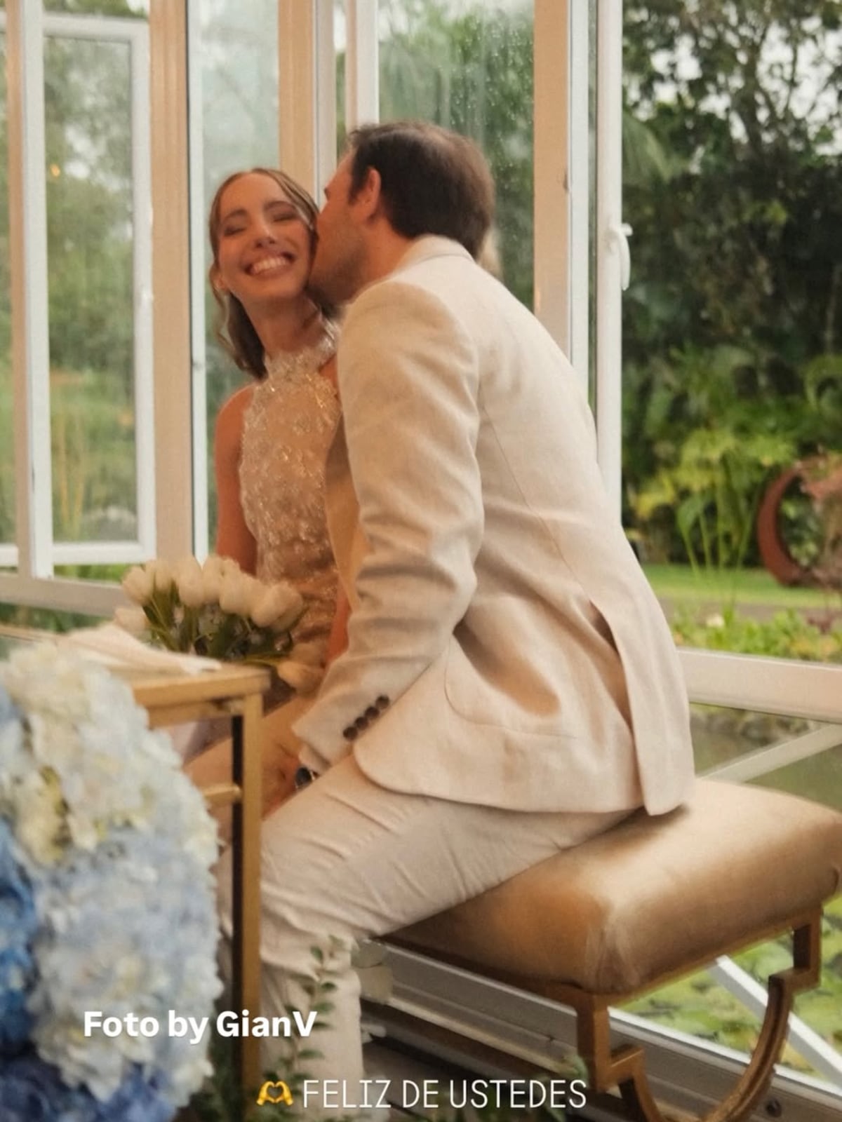 Adrián Varela, hijo del ex presidente Juan Carlos Varela y de Lorena Castillo, se casa vestido de diseño panameño 