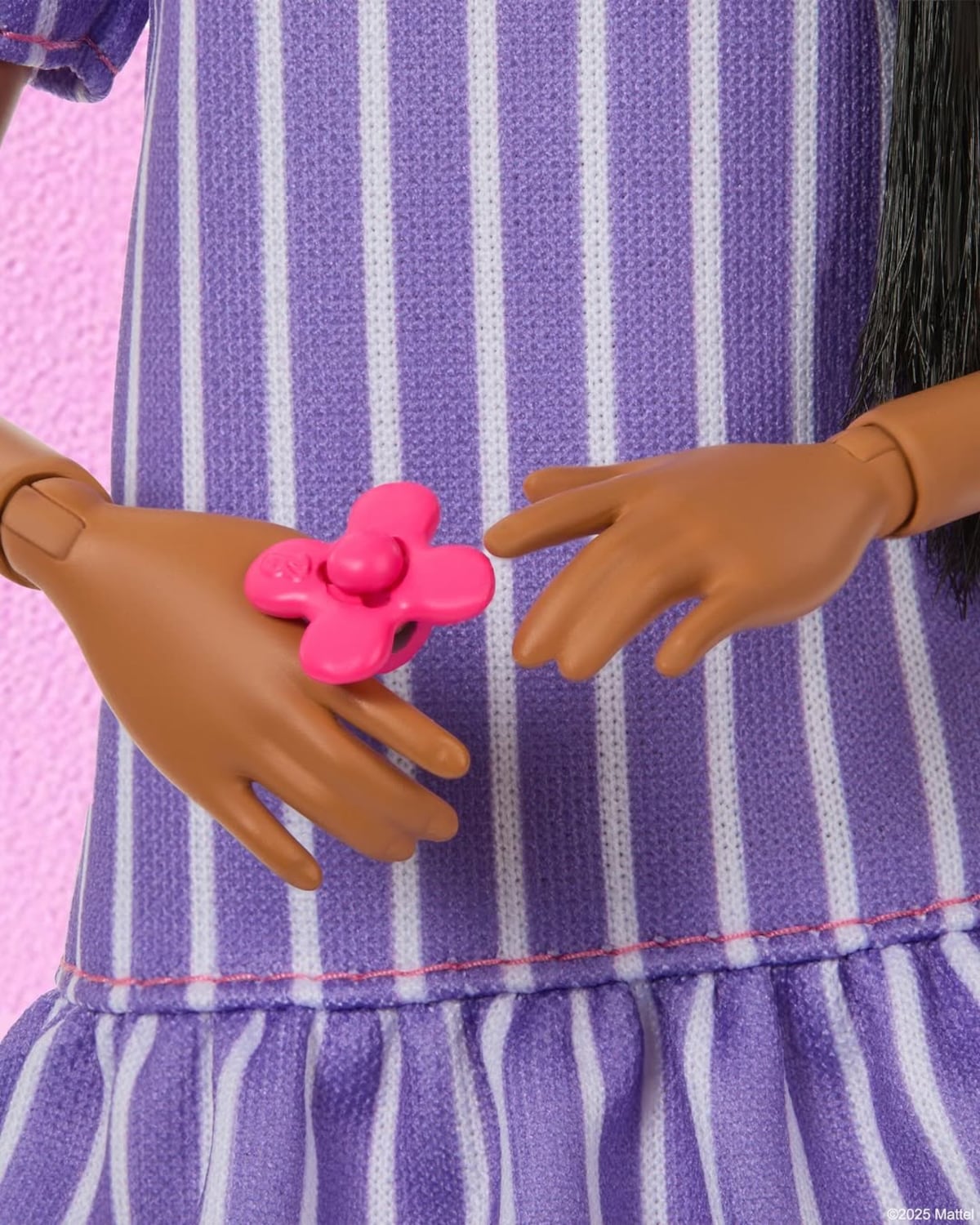 Mattel lanza al mercado la primera Barbie con autismo