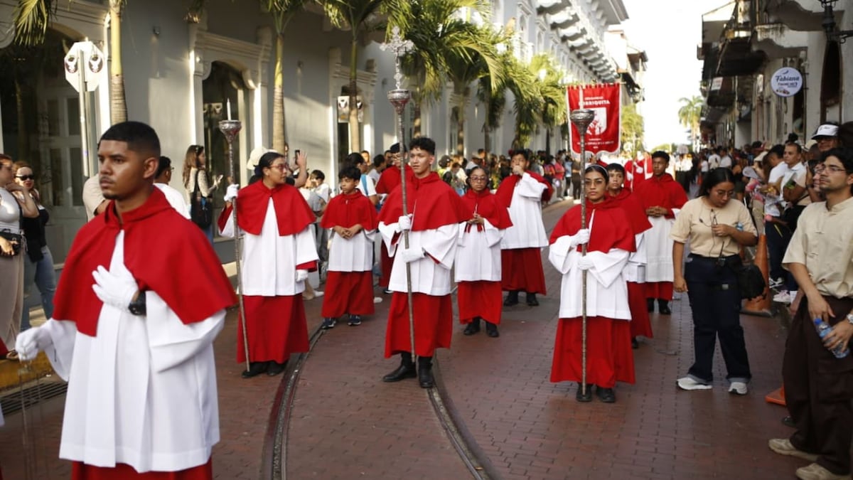 10 imágenes de la procesión del Domingo de Ramos en Casco Antiguo