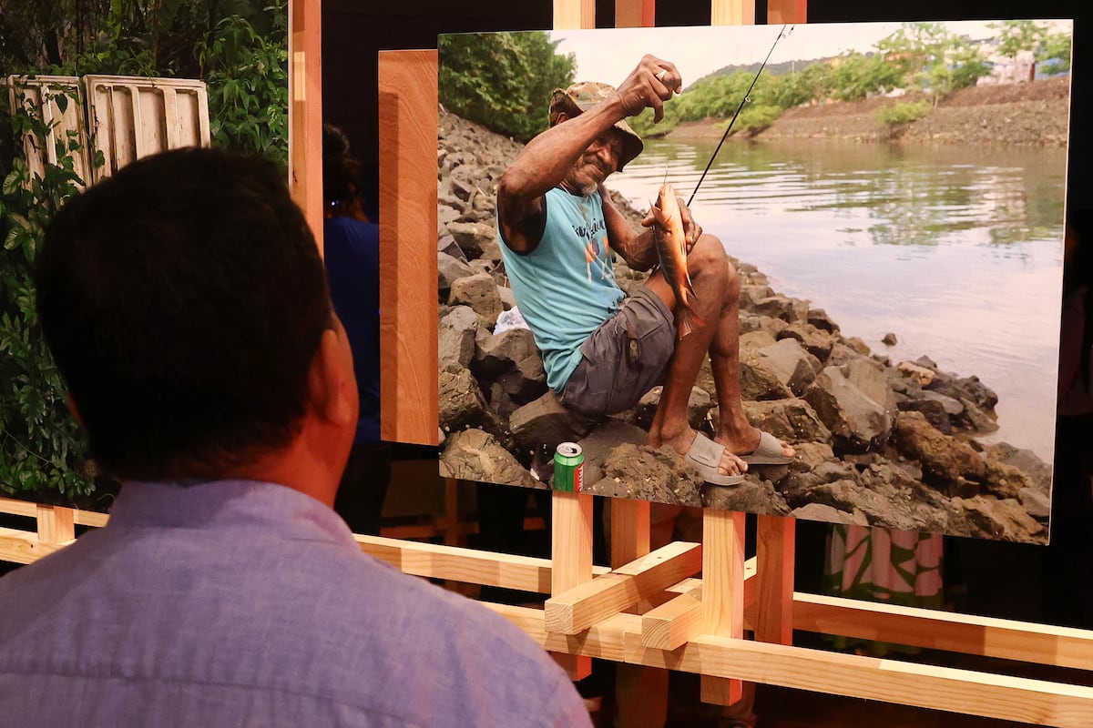 Un jardín clandestino a orillas del Canal de Panamá, pausa frente al veloz comercio global