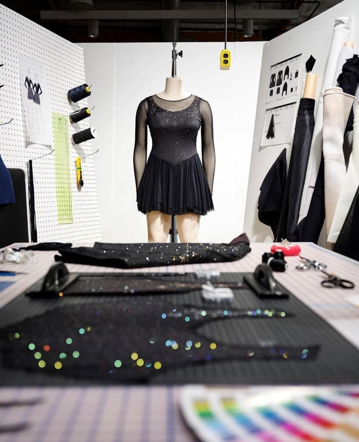 El traje brillante y las zapatillas con 400 diamantes de Serena Williams en el US Open