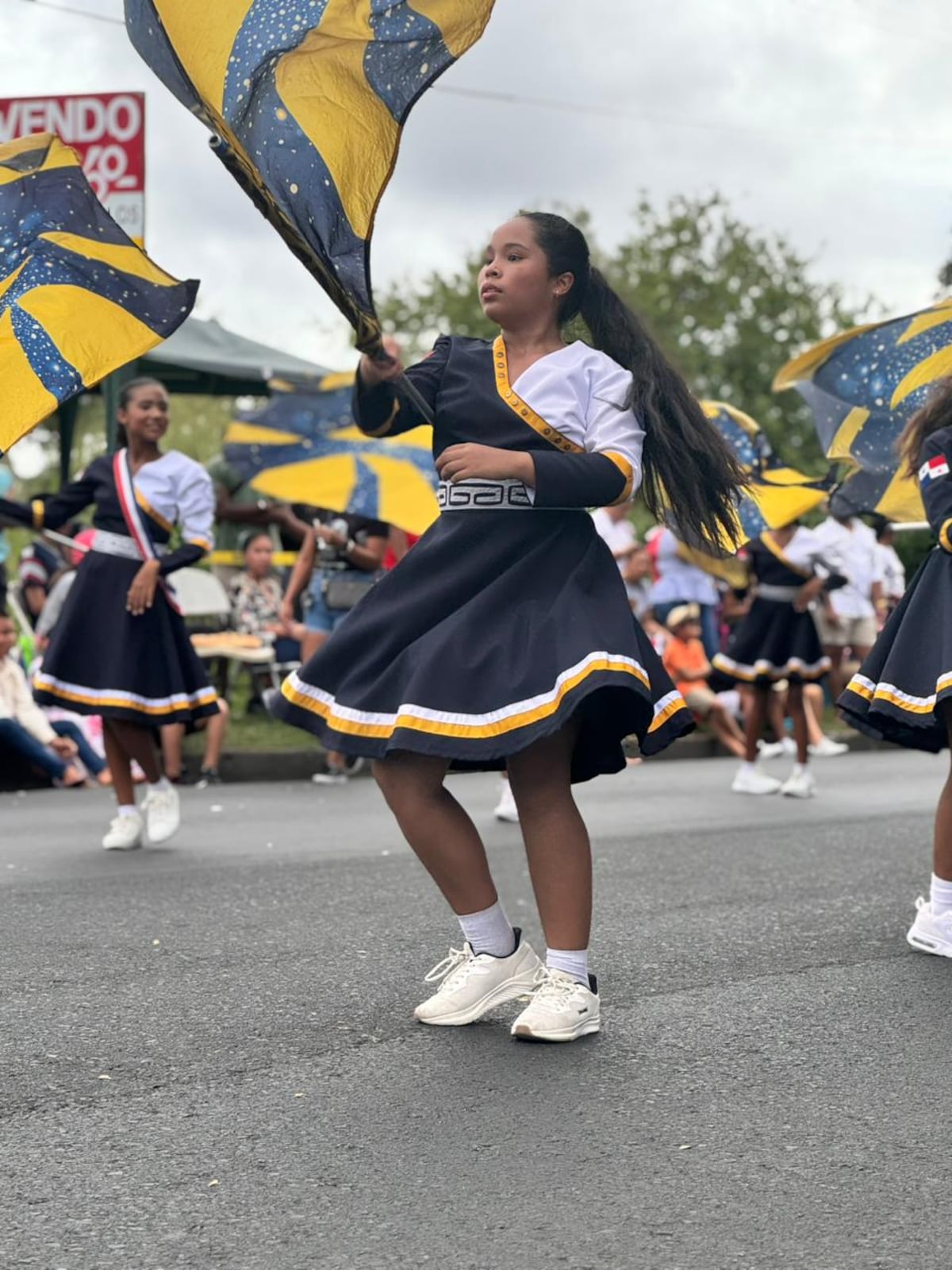 Tambor mayor, con estilo y patriotismo (parte 2)