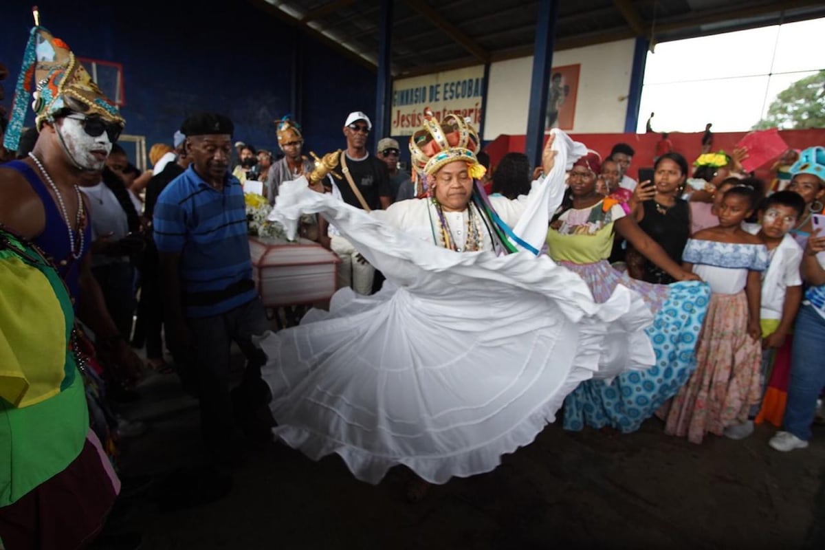 Cantos y danza: el funeral congo de la Reina Madre, Alejandrina Lan Jaramillo