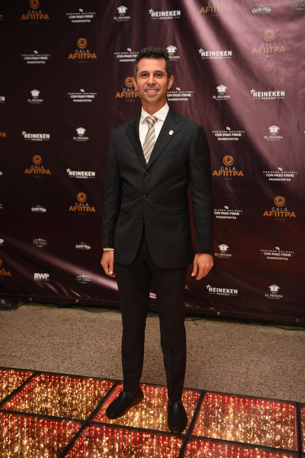 Así lucieron las estrellas de fútbol panameño en la alfombra roja de los premios Afutpa 2024