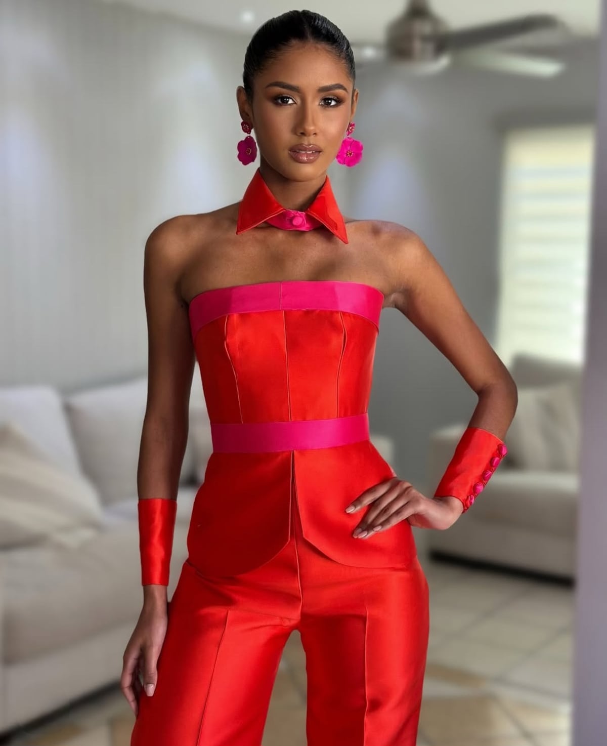 “Este es tanto el boom de Bad Bunny como el mío”: Juan Carlos Collazo, diseñador de moda puertorriqueño, se presenta en Panamá