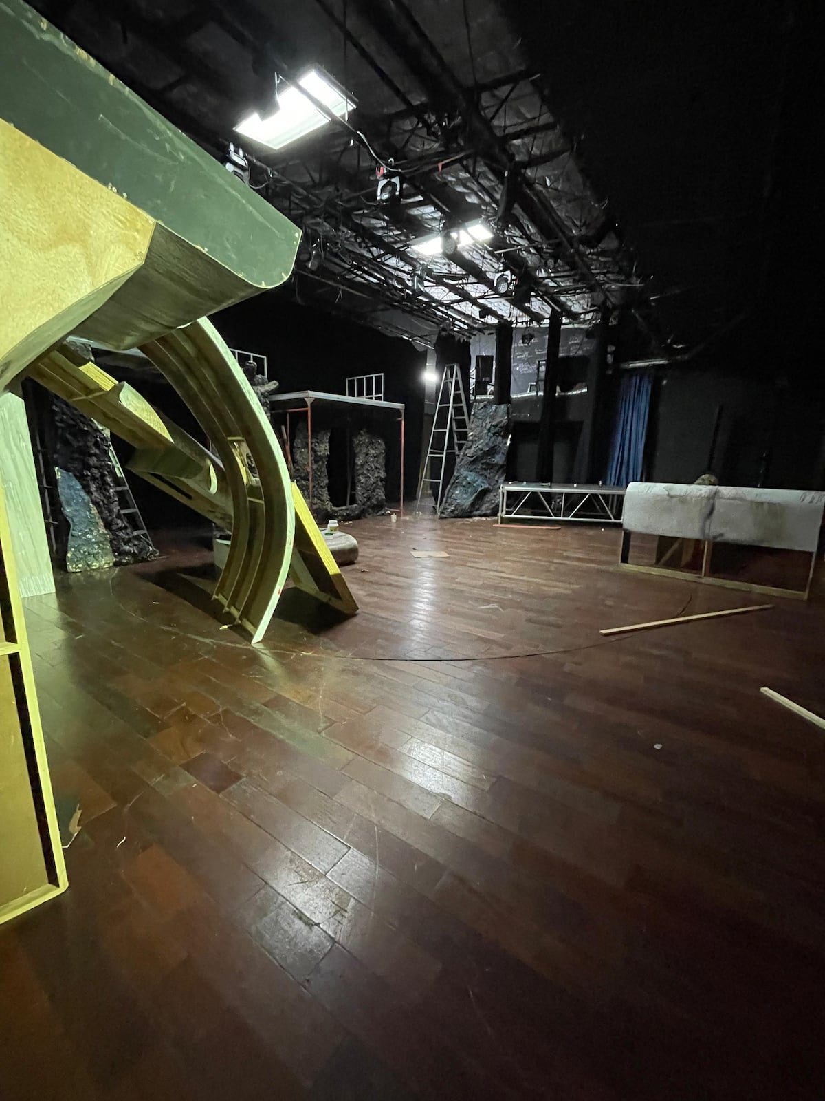 ‘¿Los seres humanos somos buenos por naturaleza o nacemos con un corazón malo?’ Descúbrelo en ‘El Señor de las Moscas’