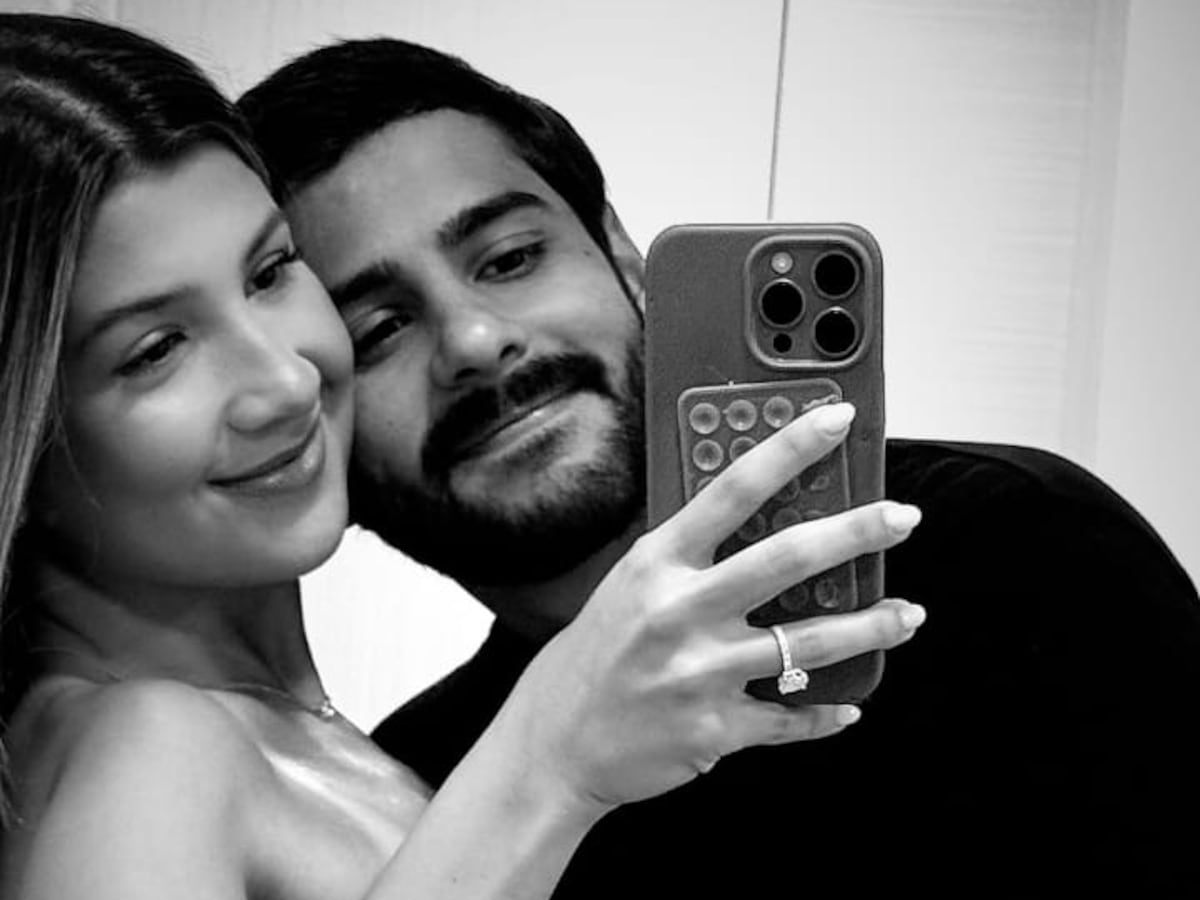 ‘Sigo temblando, sigo como en las nubes’, la tiktoker Valeria Rettally se compromete con su novio Monchi 