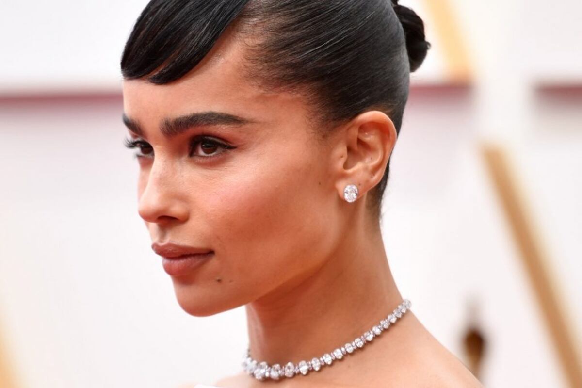 10 beauty looks de los premios Oscar 2022