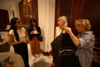 Un día de producción de portada ELLAS junto a la primera dama Maricel de Mulino