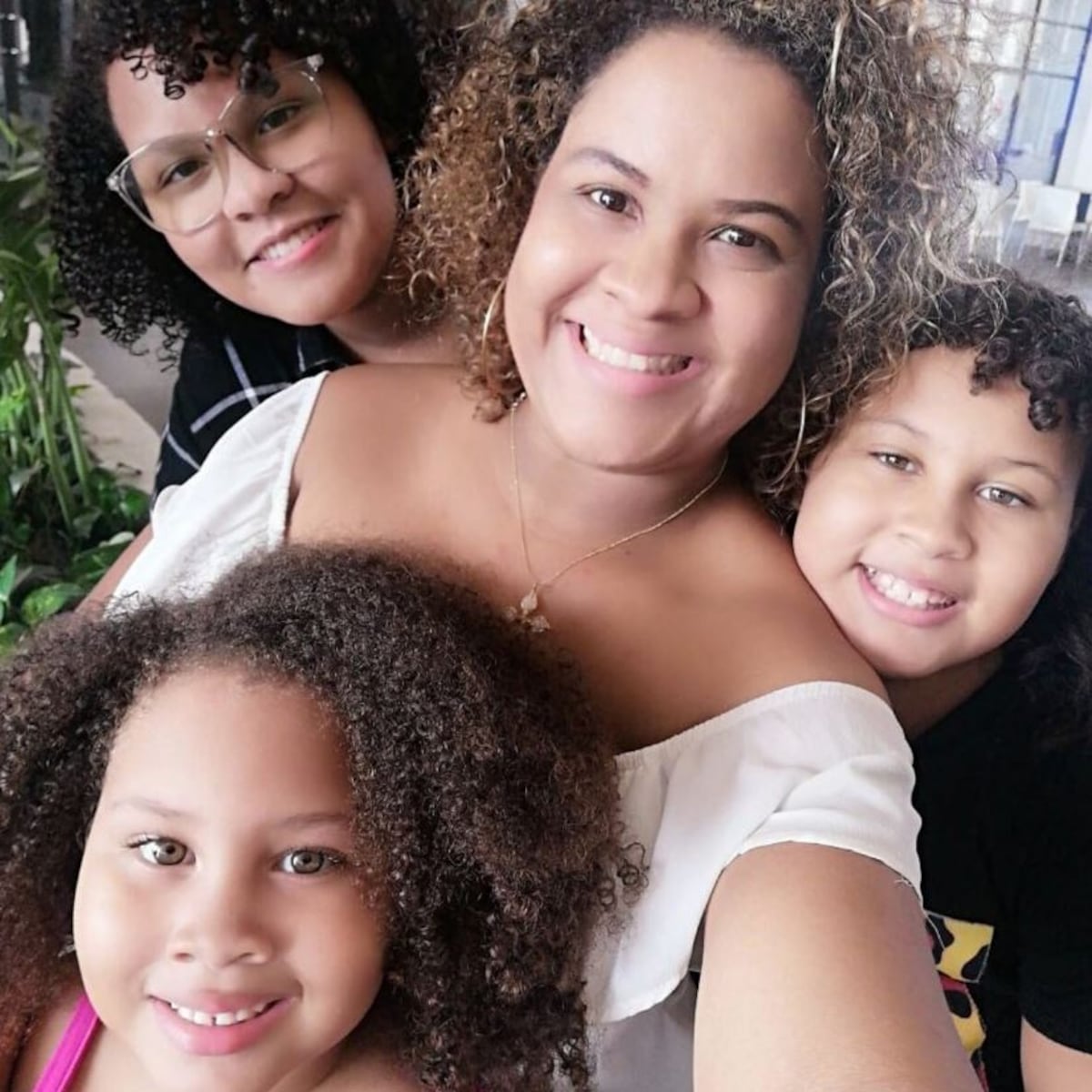 ‘Hija, me encanta tu cabello’, historias de madres que le han enseñado a sus hijas a apreciar y cuidar sus rizos