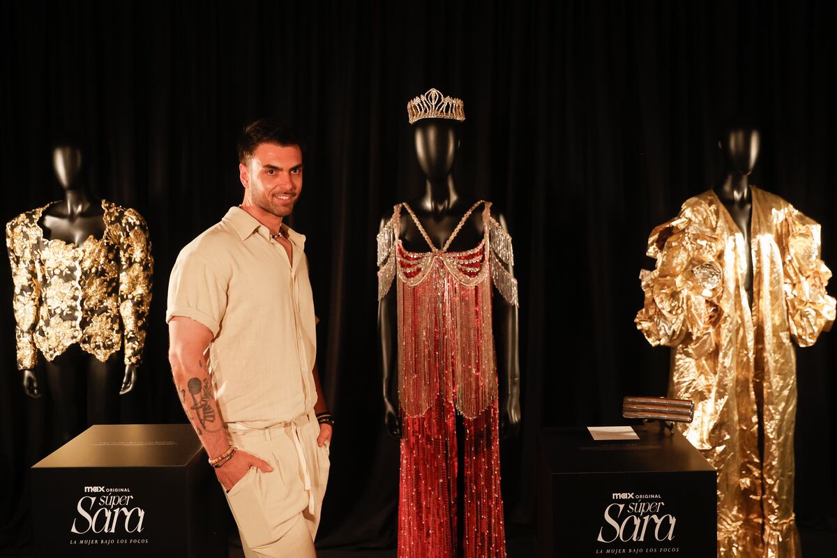 Sara Montiel, una diva que lucía escotes y maquillajes excesivos cuando nadie se atrevia