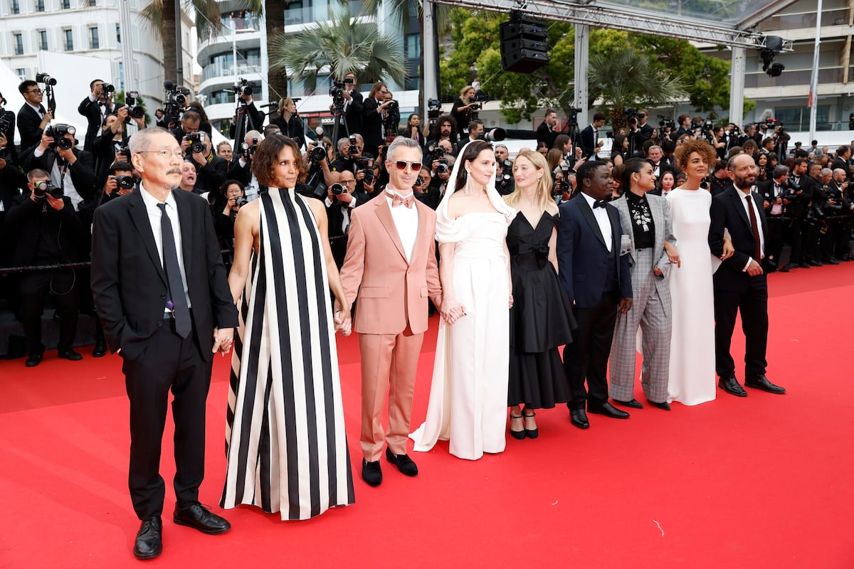 “Tuve que cambiar mi vestido”: Halle Berry modifica su look en Cannes por las nuevas normas de vestuario