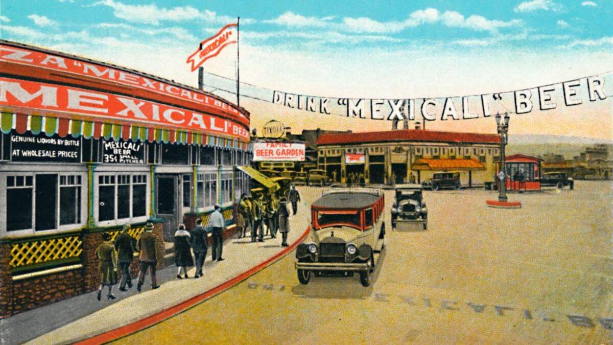 Cómo se creó la ensalada César en la frontera entre México y Estados Unidos (y por qué es un símbolo de la globalización)