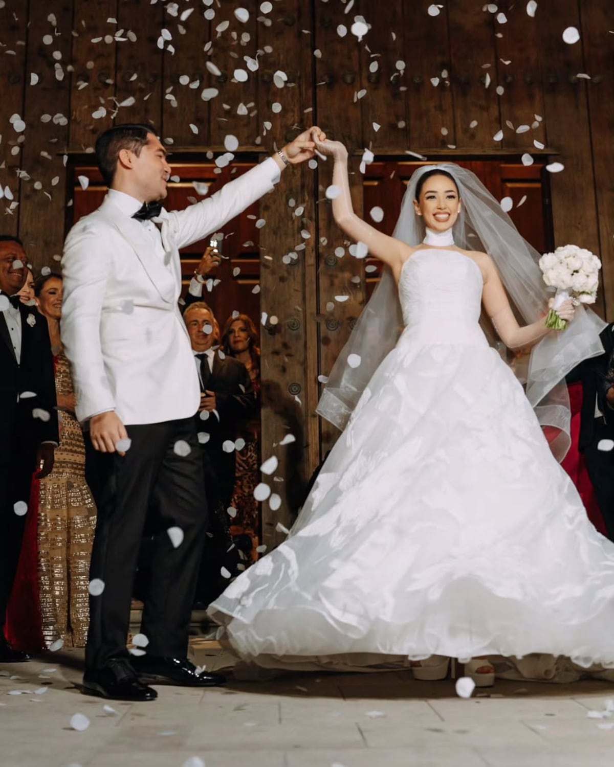 La boda de Dayana Sáez y Gio Scollo en Casco Antiguo y con banda musical