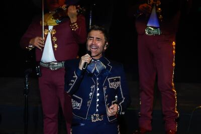 Alejandro Fernández, La India y Manuel Alejandro serán reconocidos en Premio Lo Nuestro