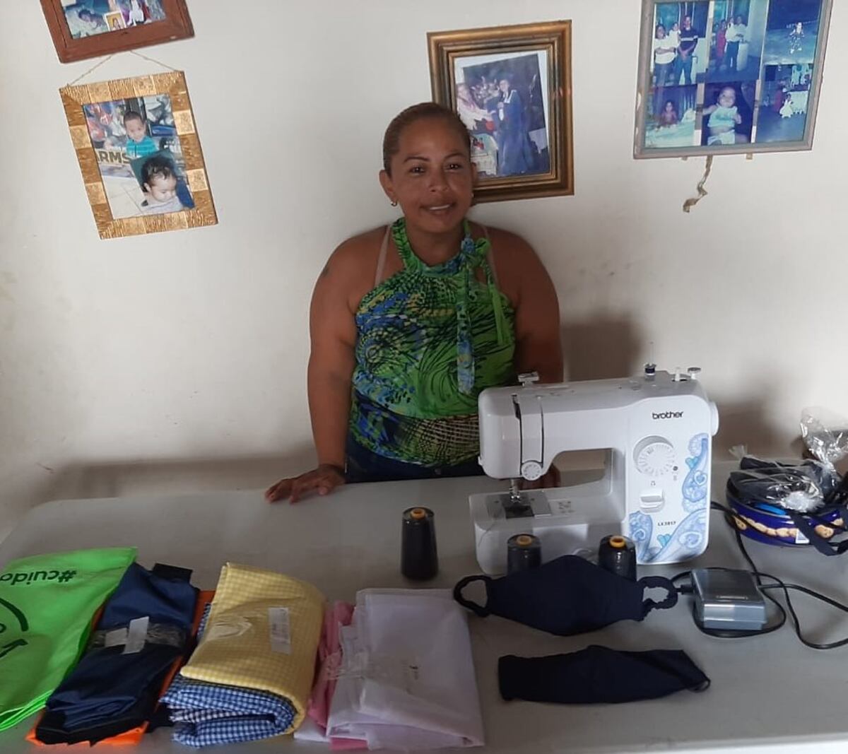 Mascarillas para donar, así se forman nuevas empresarias durante la pandemia