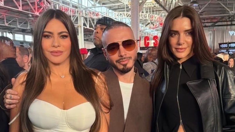 J Balvin, Sofía Vergara, Kendall Jenner, Cardi B, Pedro Pascal y demás celebridades que asistieron al Super Bowl LX