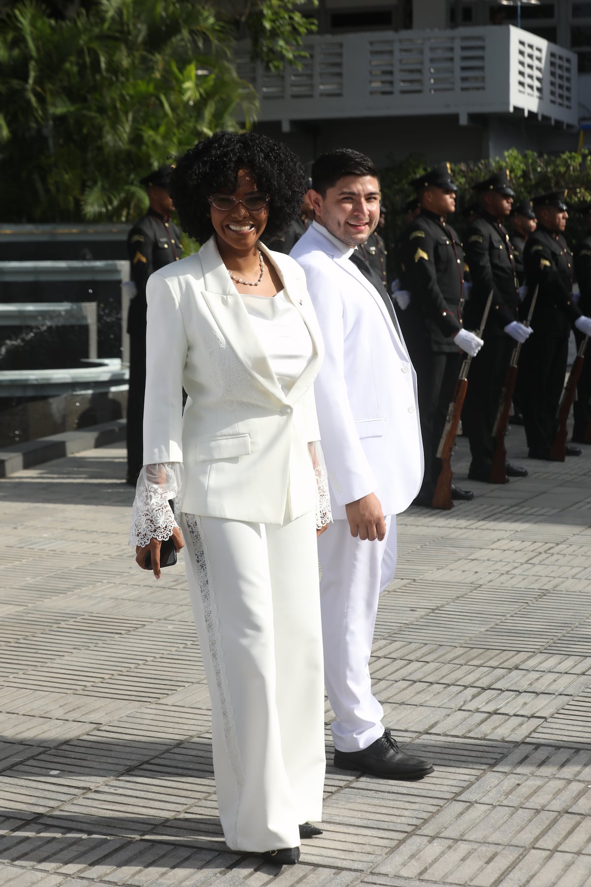 Diputadas de blanco: los ‘outfits’ del 1 de julio en la Asamblea Nacional