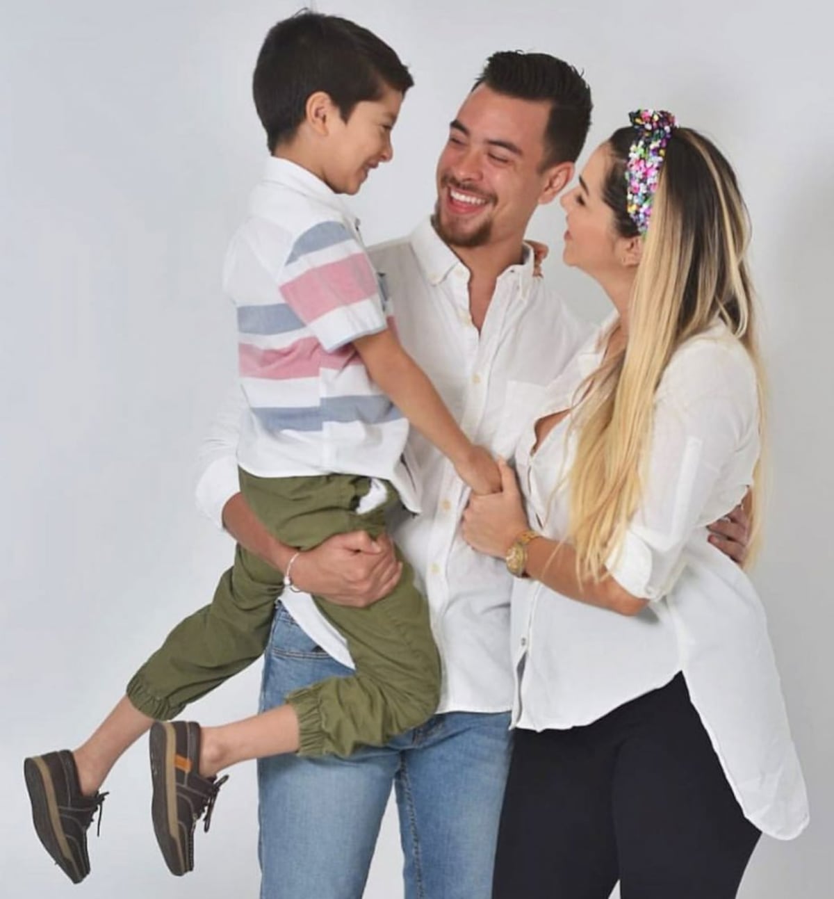 BK y Julia Honings reciben a su nuevo bebé