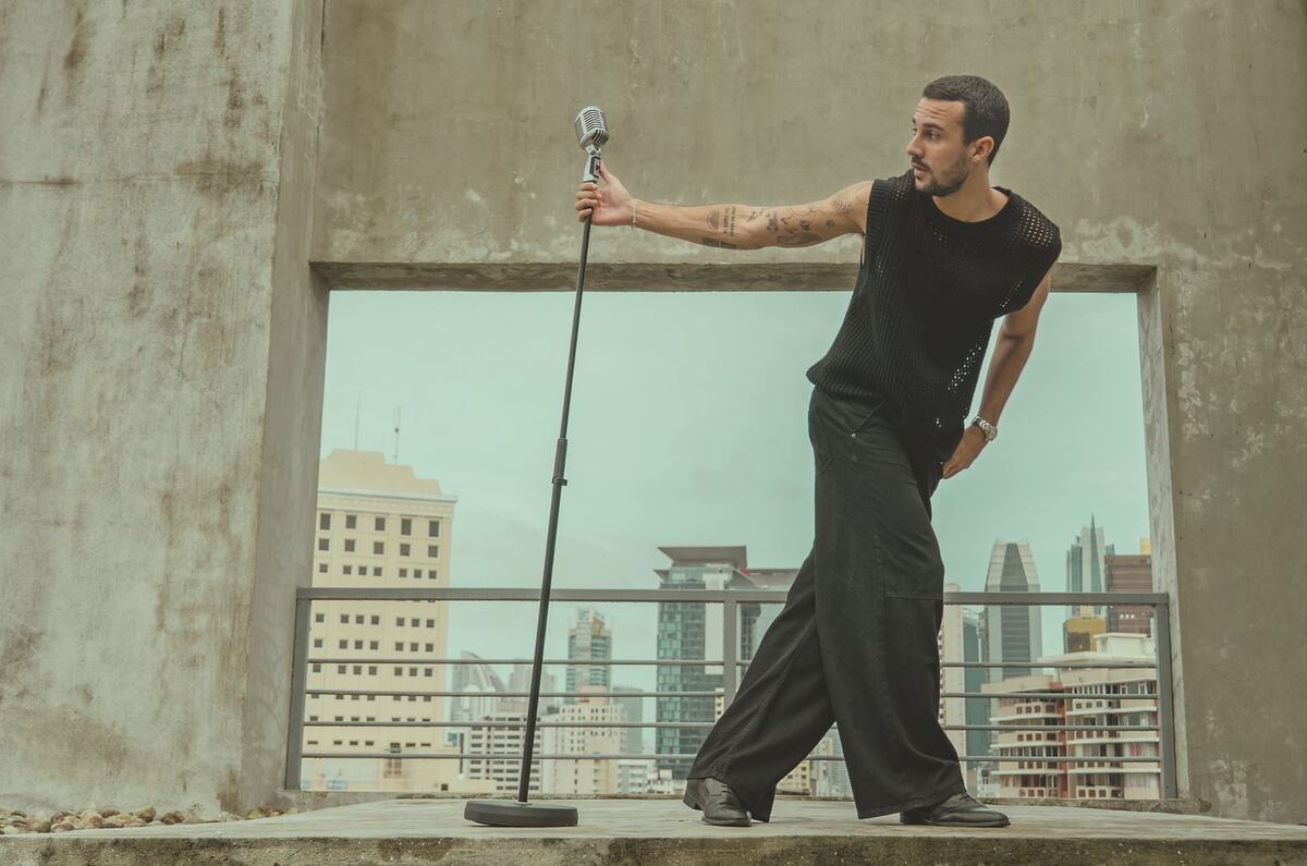 ‘Es mejor pedir perdón que pedir permiso’, la filosofía de Robert Spratt, vocalista de Entre Nos