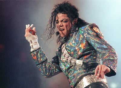 Vendido por 7 mil dólares un calcetín de Michael Jackson usado en Francia en 1997