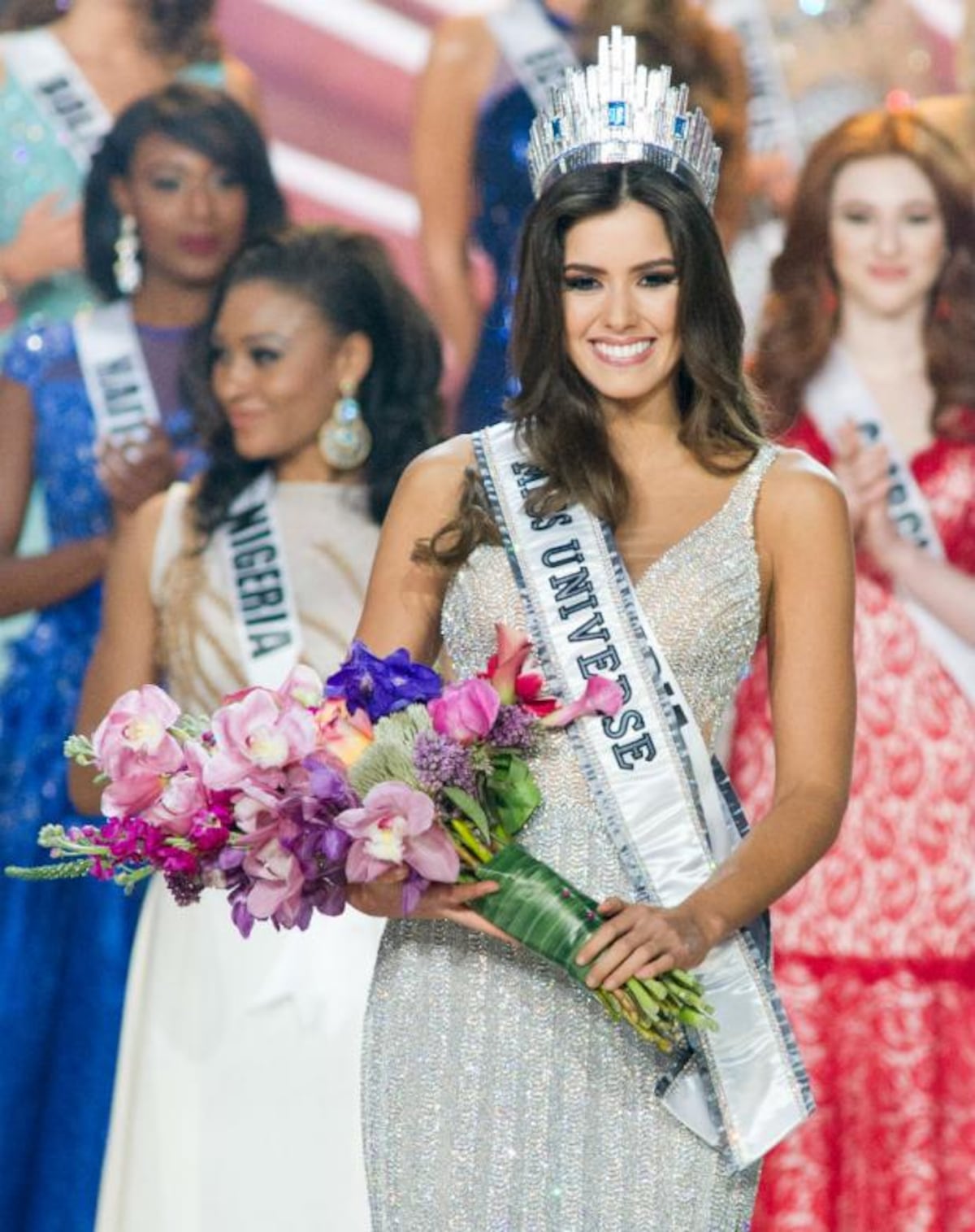 Miss Universe 2014, Paulina Vega, reveló que se casó y que es madre de una niña 