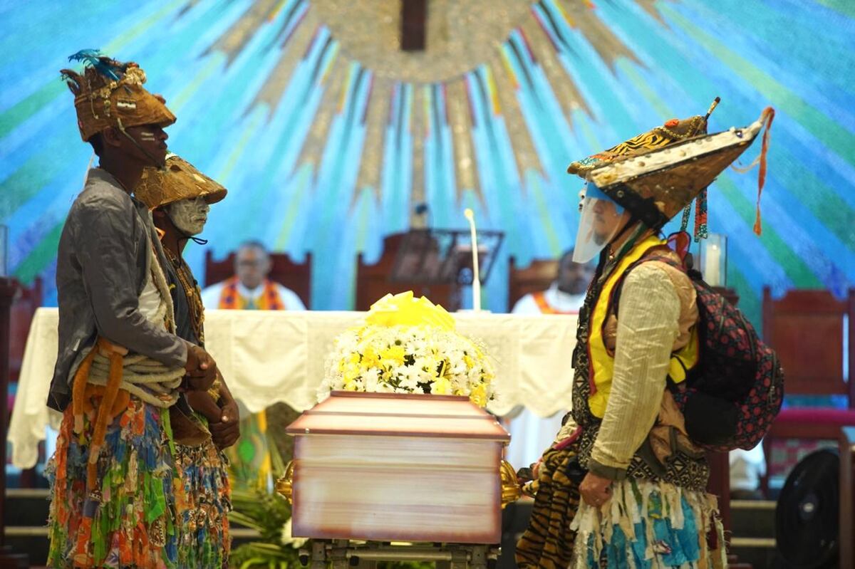 Cantos y danza: el funeral congo de la Reina Madre, Alejandrina Lan Jaramillo