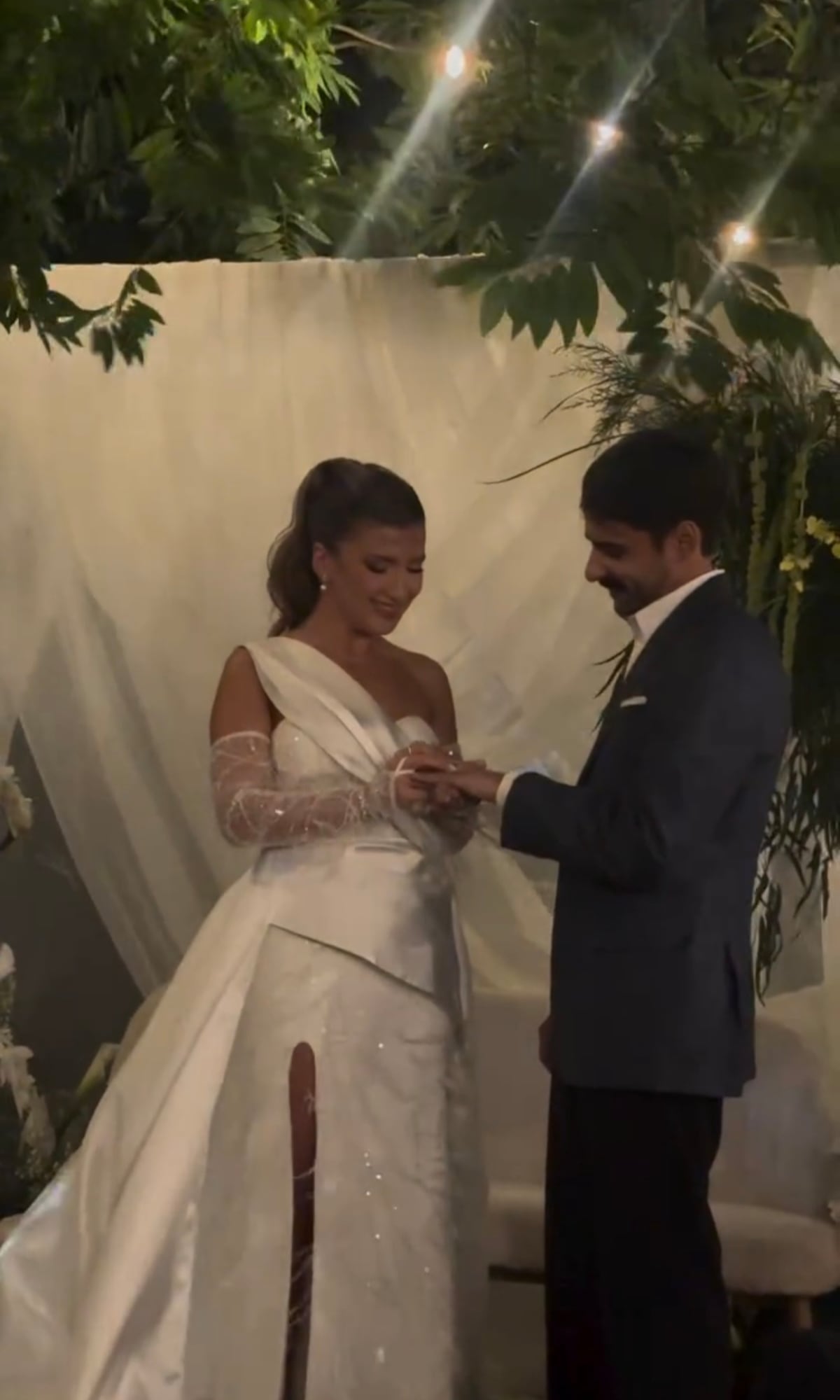 La tiktoker panameña Valeria Rettally se casó por lo civil con su novio ‘Monchi’